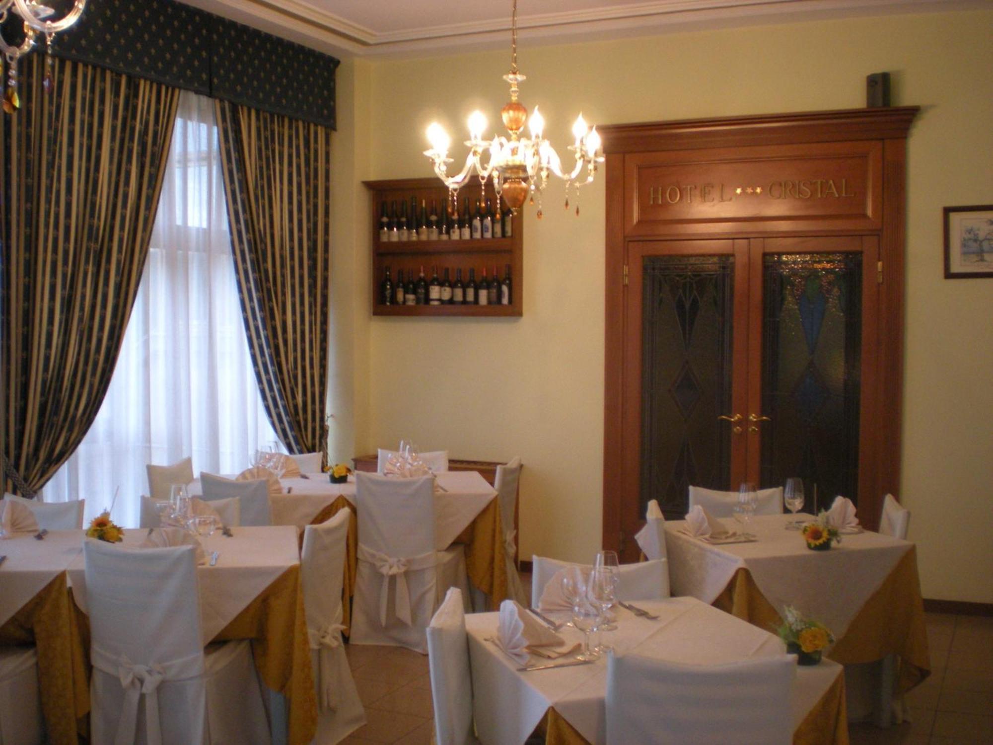 Cristal Hotel Manocalzati Extérieur photo