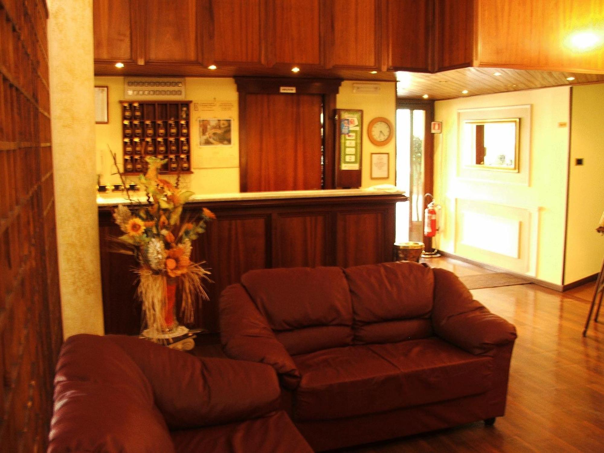Cristal Hotel Manocalzati Extérieur photo