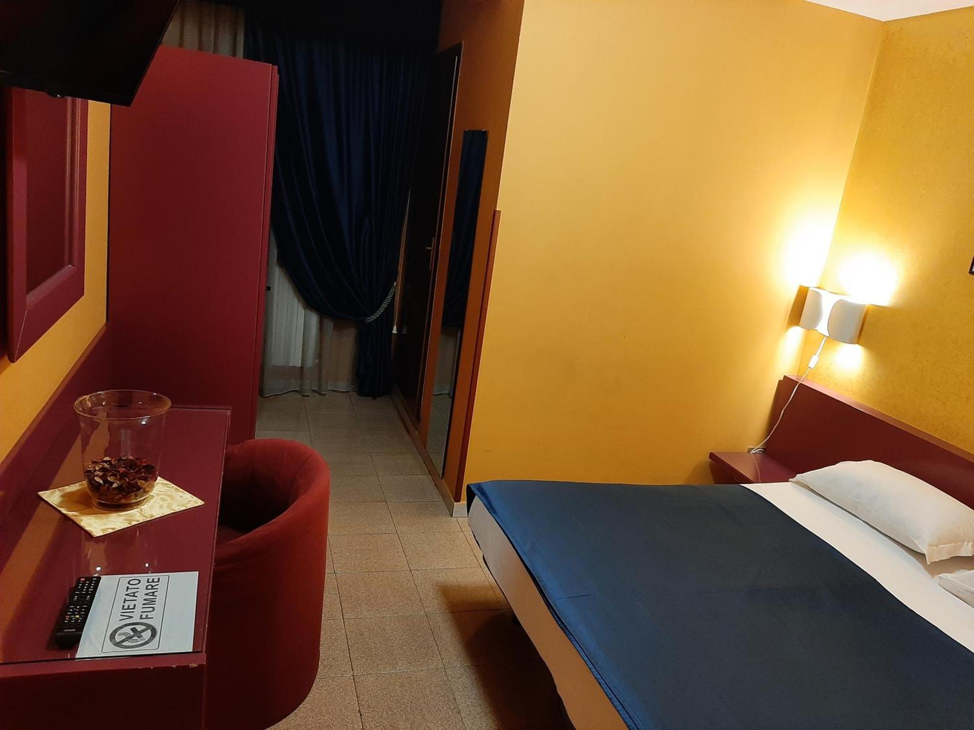 Cristal Hotel Manocalzati Extérieur photo