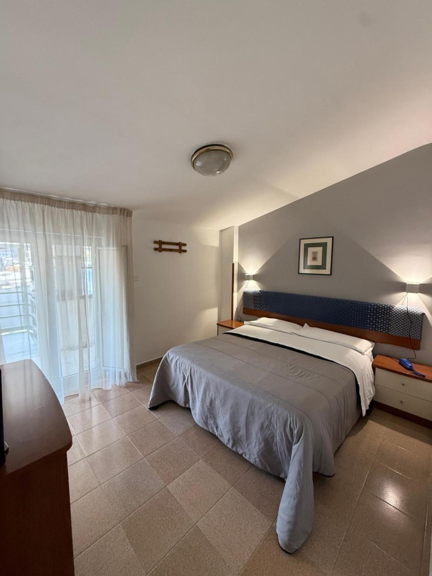 Cristal Hotel Manocalzati Extérieur photo