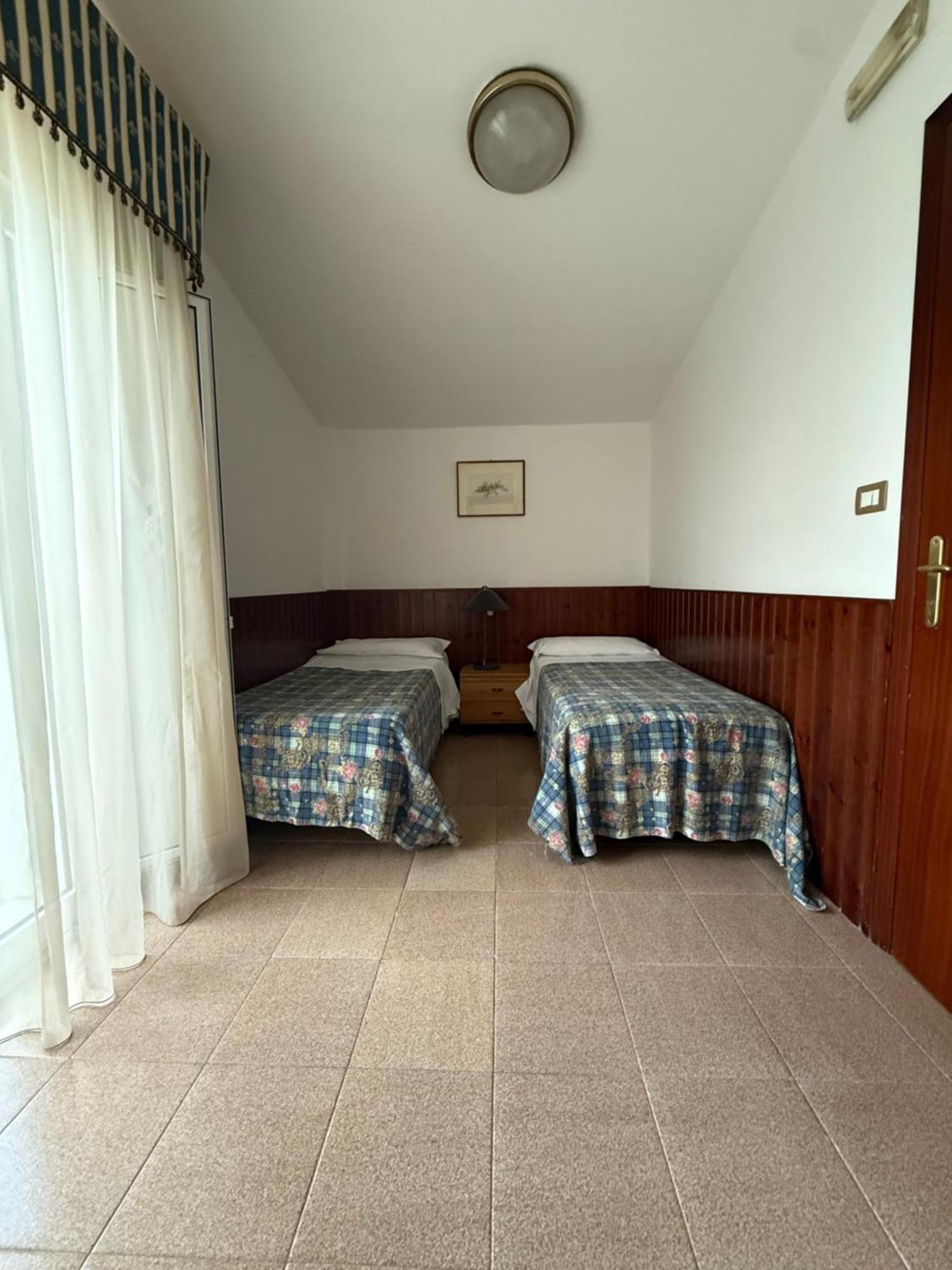 Cristal Hotel Manocalzati Extérieur photo