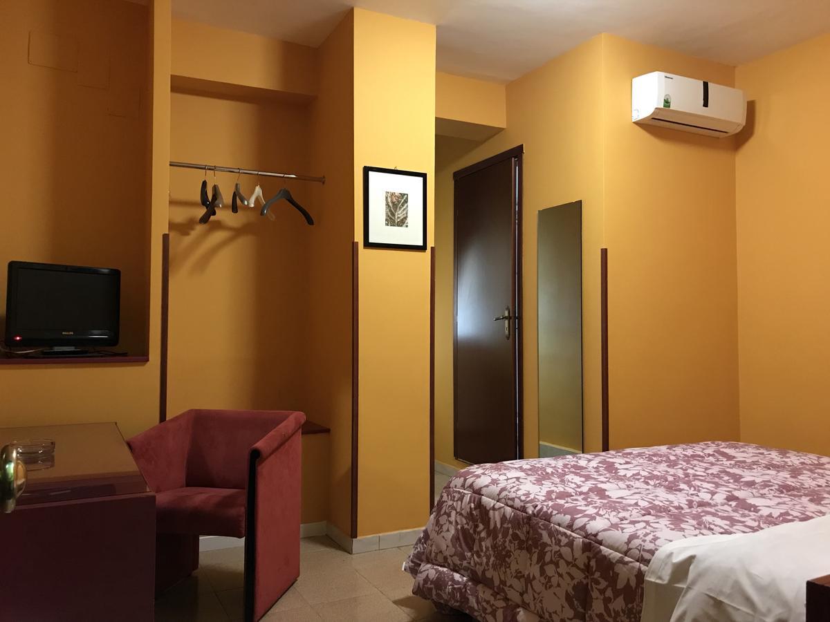 Cristal Hotel Manocalzati Extérieur photo